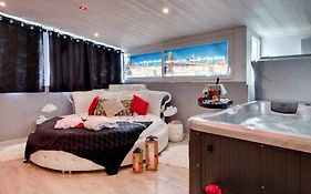 Suite Brooklyn Jacuzzi